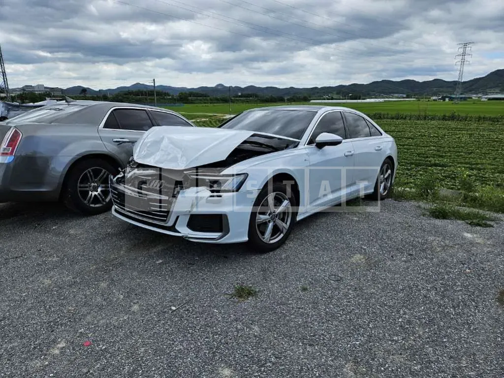 Photo 2 of 10: 2020 Audi A6 40 TDI — Korean insurance auction