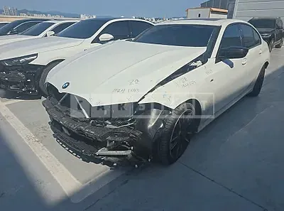 Photo 1 of 30: 2023 BMW M340i — Korean insurance auction