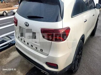 Photo 1 of 7: 2018 Kia Sorento — Korean insurance auction