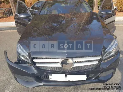 Photo 1 of 9: 2018 Mercedes-Benz C 220d — Korean insurance auction
