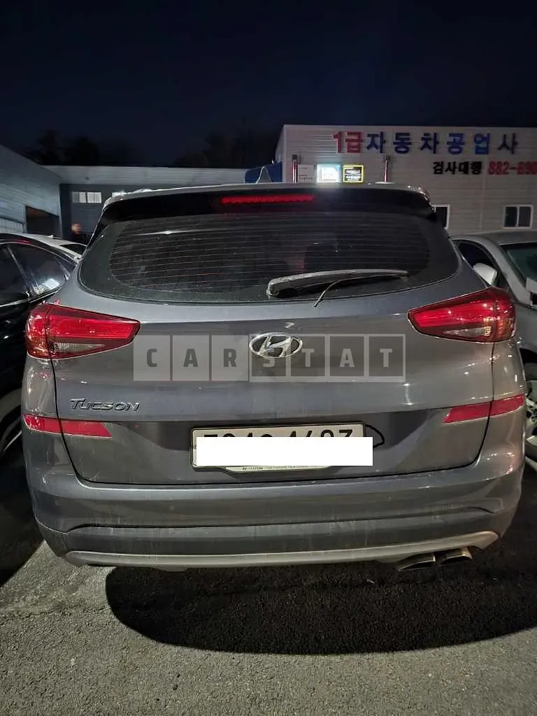 Photo 2 of 16: 2020 Hyundai Tucson, VIN KMHJ3812GLU220156 — Korean insurance auction