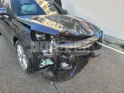 Photo 1 of 18: 2016 Kia K5, VIN KNAGX411BHA140259 — Korean insurance auction