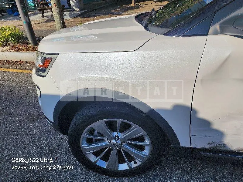 Photo 2 of 10: 2019 Ford Explorer 2.3 AWD — Korean insurance auction