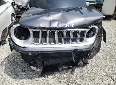 Photo 1 of 13: 2016 Jeep Zip Renegade — Korean insurance auction