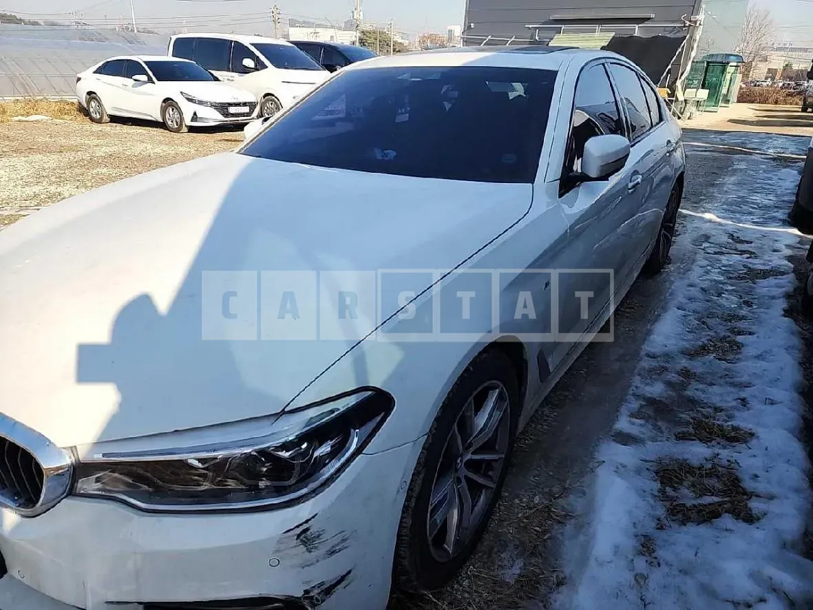 Photo 2 of 44: 2017 BMW 520d, VIN WBAJC3107HG465922 — Korean insurance auction