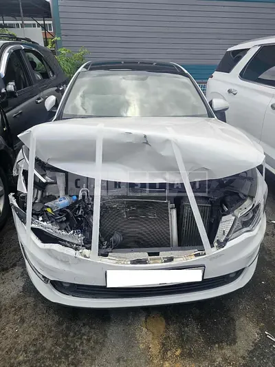 Photo 1 of 12: 2016 Kia K5, VIN KNAGU415GGA076000 — Korean insurance auction