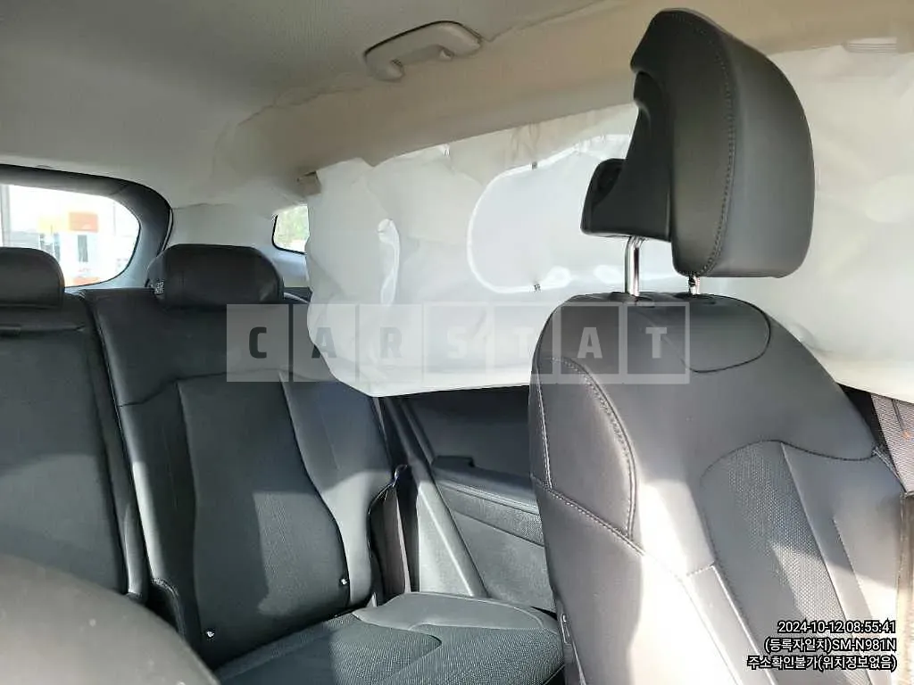 Photo 2 of 10: 2023 Kia Sportage — Korean insurance auction