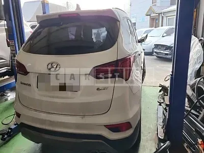 Photo 1 of 37: 2016 Hyundai Santa Fe 2.0, VIN KMHSW81UBHU715138 — Korean insurance auction