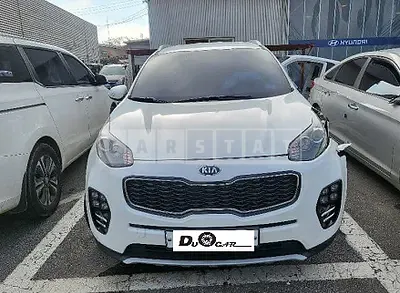 Photo 1 of 21: 2018 Kia Sportage, VIN KNAPM813BJK359382 — Korean insurance auction
