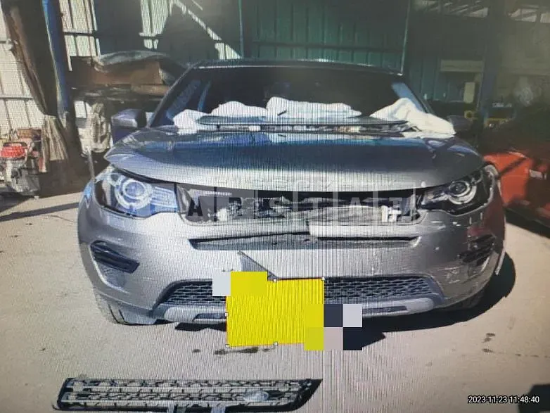 Photo 2 of 18: 2018 Land Rover Discovery Sport 2.0d, VIN SALCA2BN3JH754553 — Korean insurance auction