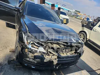 2015 Genesis 3.3