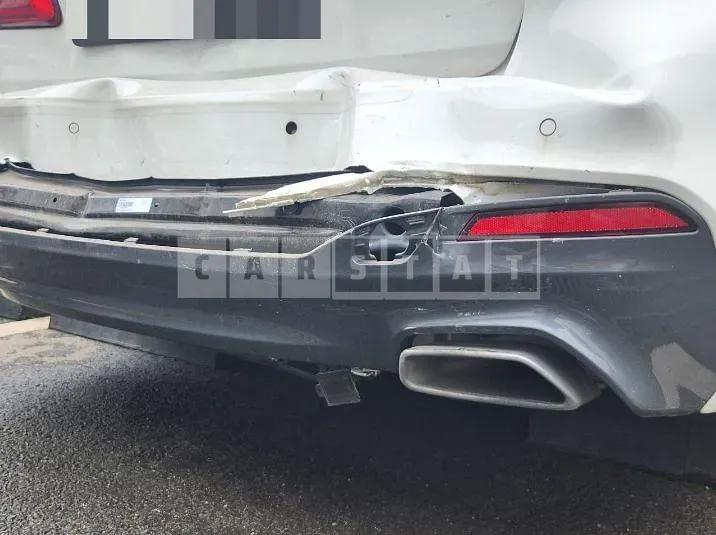 Photo 2 of 19: 2019 BMW 530i xDrive M Sport Packag, VIN WBAJD9106MWW29660 — Korean insurance auction