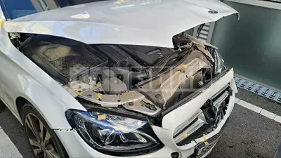 Photo 1 of 21: 2018 Mercedes-Benz C 200, VIN WDDWF4CB9JF704862 — Korean insurance auction