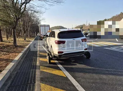 Photo 1 of 4: 2019 Kia Sorento 4WD — Korean insurance auction