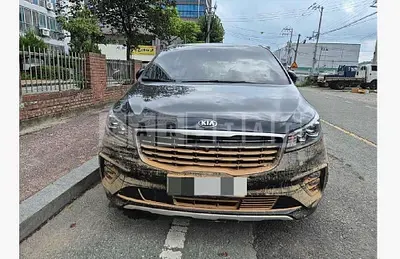 Photo 1 of 37: 2019 Kia Carnivals — Korean insurance auction