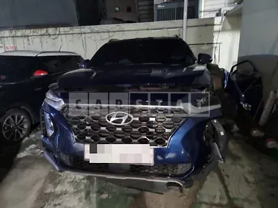Photo 1 of 8: 2018 Hyundai Santa Fe TM, VIN KMHS381BBKU059206 — Korean insurance auction