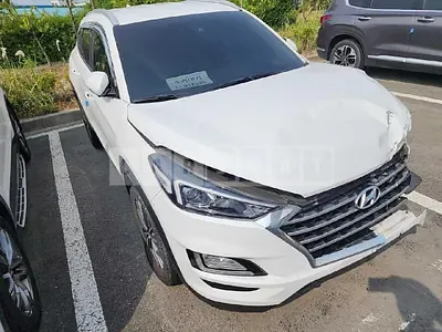 Photo 1 of 16: 2019 Hyundai Tucson TL 1.6 (Gasoline), VIN KMHJ5812GKU126858 — Korean insurance auction