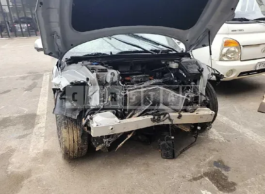 Photo 2 of 25: 2022 Hyundai Modern Ionic 5, VIN KMHKR81CPNU027782 — Korean insurance auction