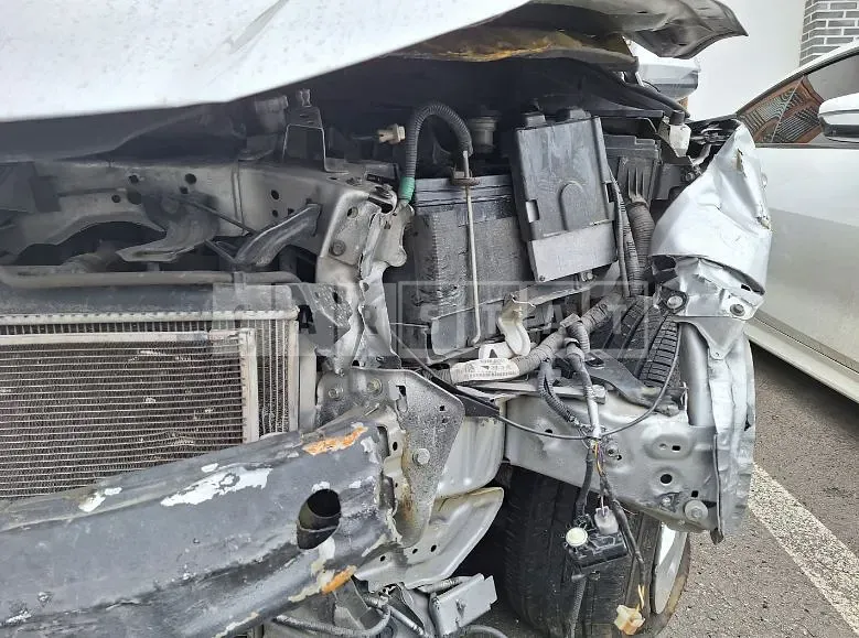 Photo 2 of 13: 2016 Honda Hr-V 2WD, VIN 3HGRU5850GM200247 — Korean insurance auction