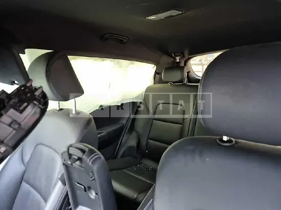 Photo 2 of 17: 2020 Kia Sportage — Korean insurance auction