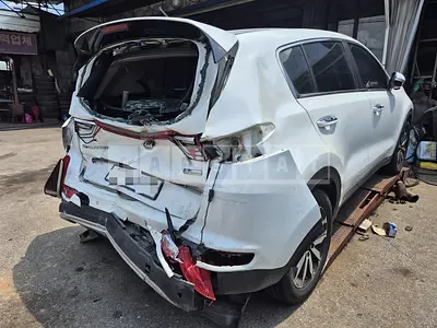 Photo 1 of 6: 2016 Kia Sportage — Korean insurance auction