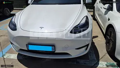 Photo 1 of 17: 2024 Tesla Model Y RWD, VIN LRWYGCFS2RC427553 — Korean insurance auction