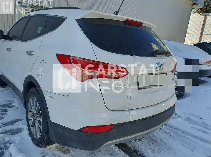 Photo 2 of 9: 2014 Hyundai Santa Fe 2.0 (4WD) — Korean insurance auction