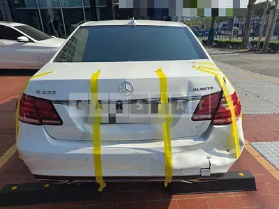Photo 1 of 16: 2016 Mercedes-Benz E220 BlueTec, VIN WDDHF0AB3GB305711 — Korean insurance auction