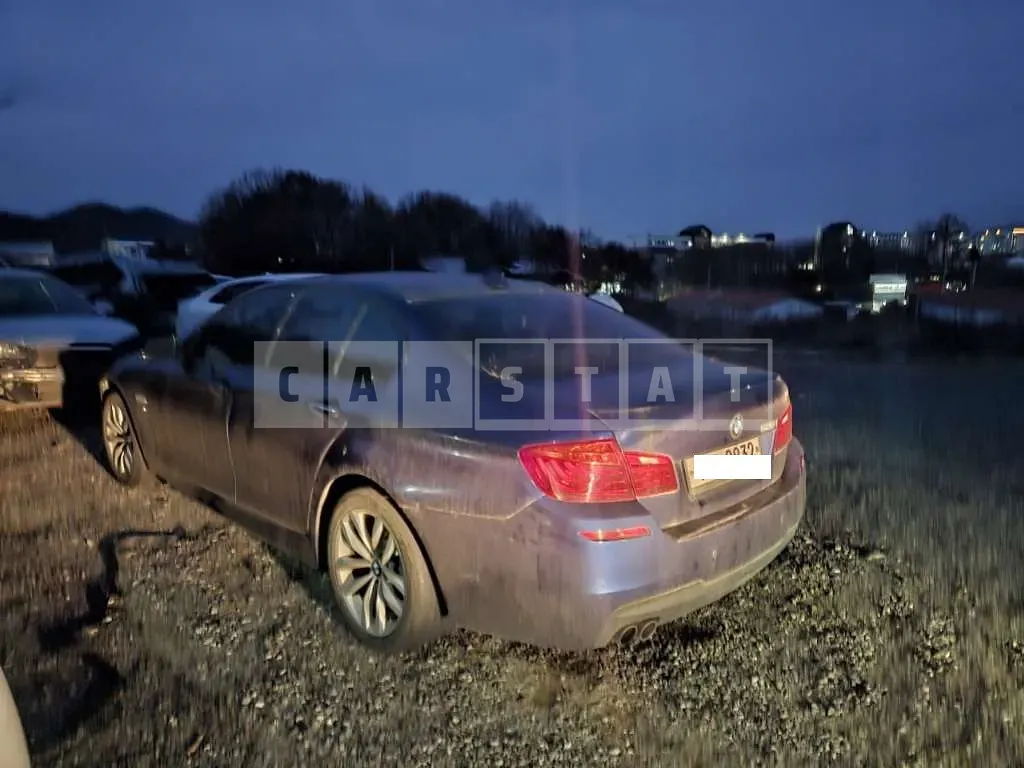 Photo 2 of 6: 2016 BMW 528i — Korean insurance auction
