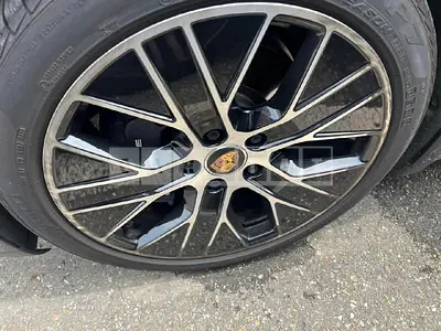 Photo 1 of 3: 2022 Porsche (parts) Taycan Wheels — Korean insurance auction