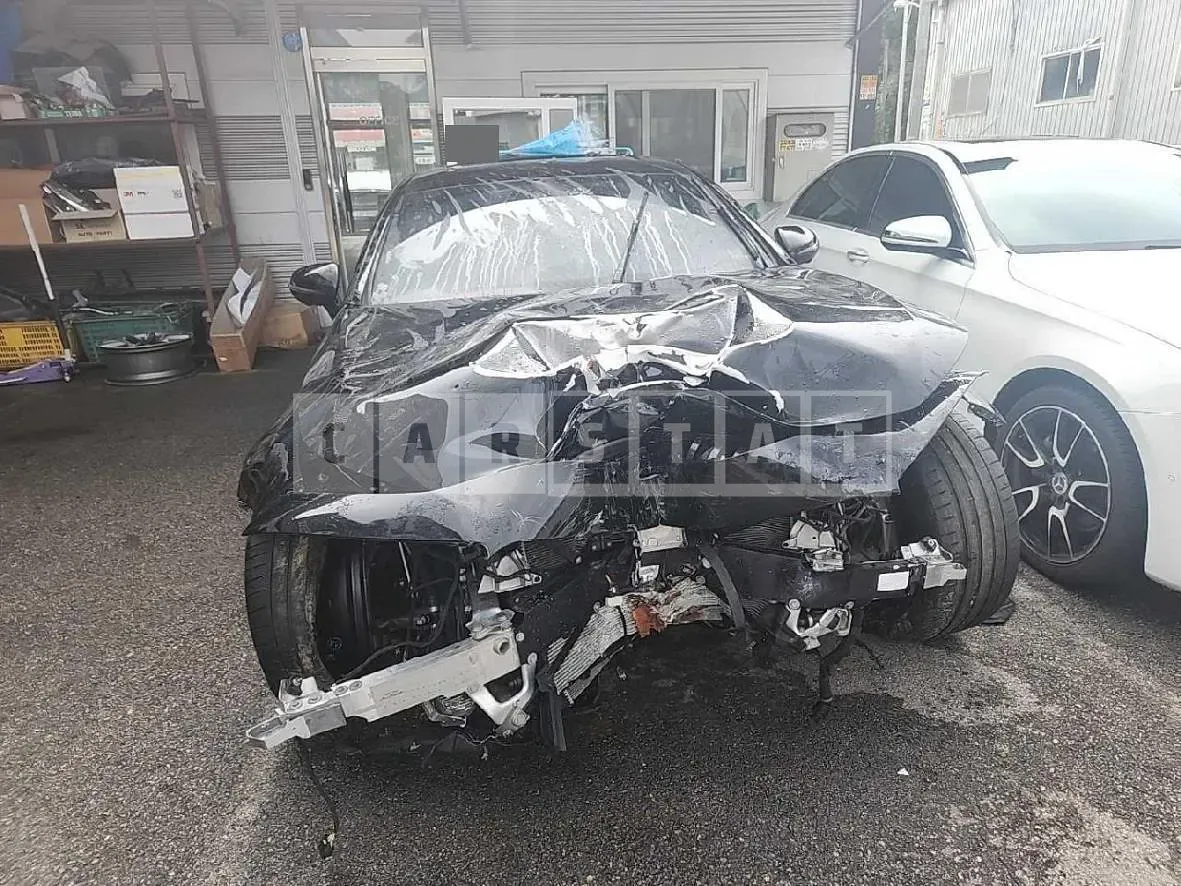 Photo 2 of 29: 2023 Mercedes-Benz AMG GT43 4Matic + — Korean insurance auction