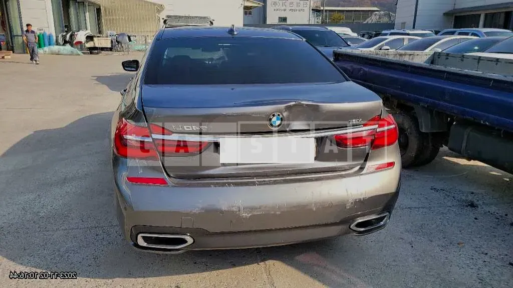 Photo 2 of 9: 2018 BMW 740Li xDrive, VIN WBA7E4107JGV26380 — Korean insurance auction