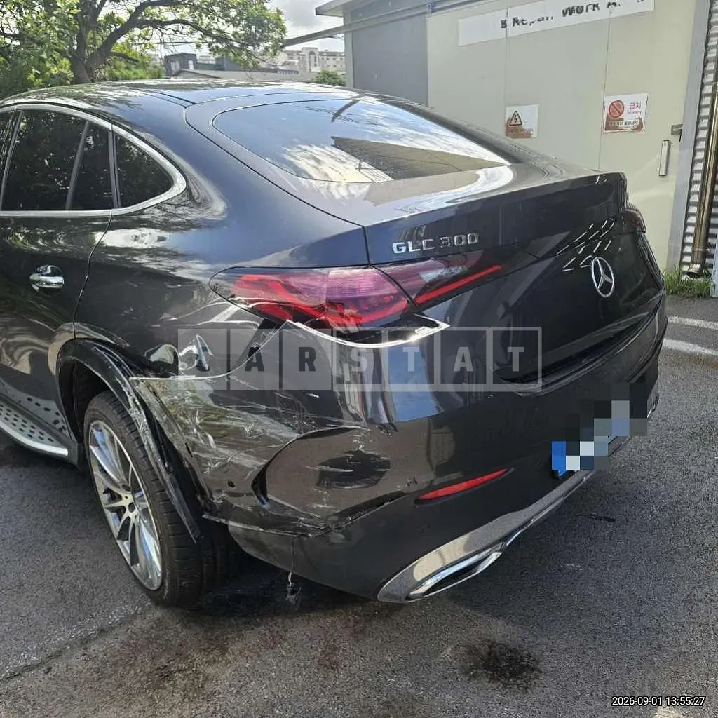 Photo 2 of 22: 2025 Mercedes-Benz GLC 300 4Matic Coupe — Korean insurance auction