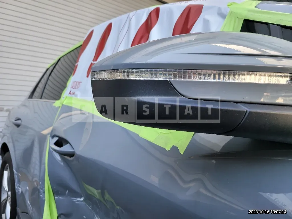 Photo 2 of 22: 2022 Audi Q4 e-tron 40 — Korean insurance auction