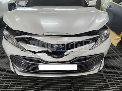Photo 1 of 32: 2019 Toyota Camry Hybrid — Korean insurance auction