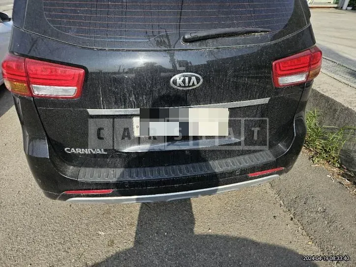 Photo 2 of 20: 2016 Kia Carnivals — Korean insurance auction