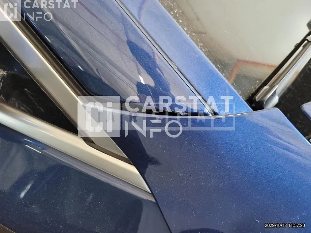 Photo 2 of 36: 2020 BMW 530i — Korean insurance auction