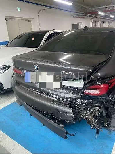Photo 1 of 19: 2021 BMW 520i, VIN WBA11BH0XMWX18589 — Korean insurance auction