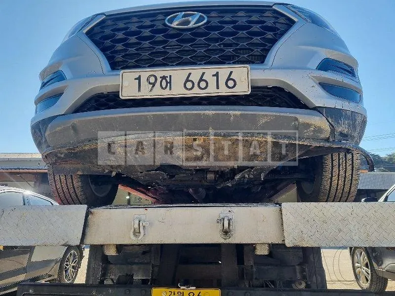 Photo 2 of 15: 2019 Hyundai Tucson, VIN KMHJ381ADKU082758 — Korean insurance auction