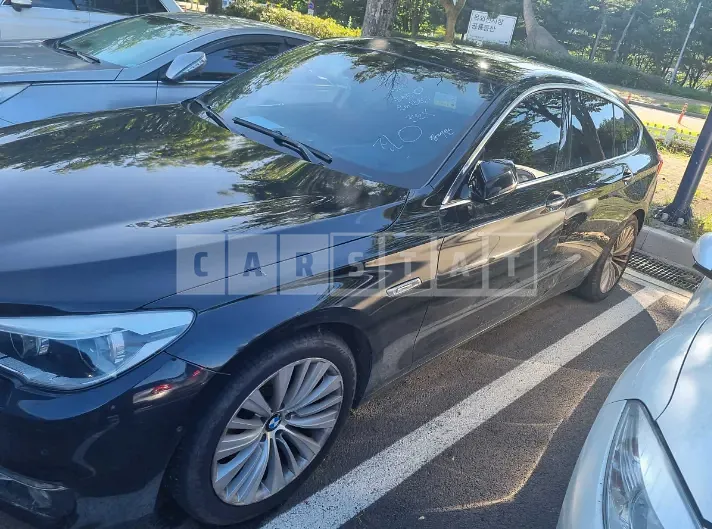 Photo 2 of 27: 2015 BMW Gran Turismo 30d xDrive, VIN WBA5N6101FD926964 — Korean insurance auction