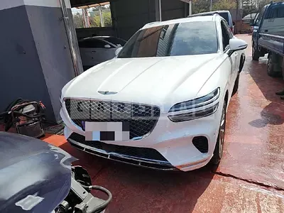 Photo 1 of 25: 2021 Genesis GV70 2.5T — Korean insurance auction
