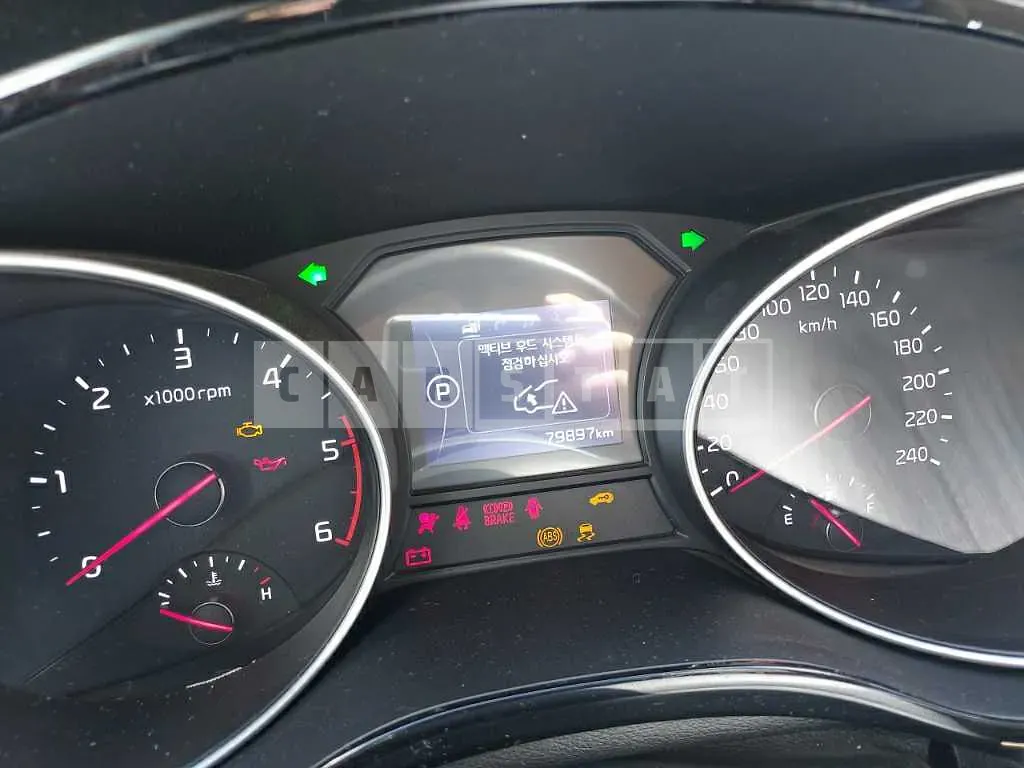 Photo 2 of 12: 2015 Kia Carnival, VIN KNAMC81ABFS081389 — Korean insurance auction