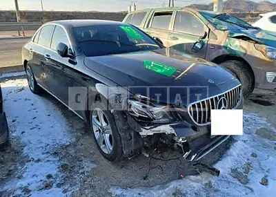 Photo 1 of 8: 2018 Mercedes-Benz E220d — Korean insurance auction