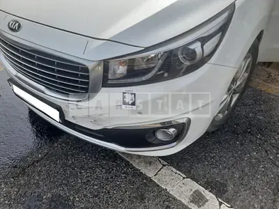 Photo 1 of 14: 2015 Kia Carnival Limousine, VIN KNAME81ABGS176814 — Korean insurance auction