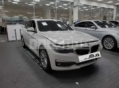 Photo 1 of 9: 2018 BMW 320d GranTurismo, VIN WBA8T3107JG803887 — Korean insurance auction