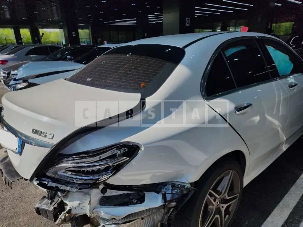 Photo 2 of 9: 2021 Mercedes-Benz C200, VIN W1KWF8AB6MR608054 — Korean insurance auction