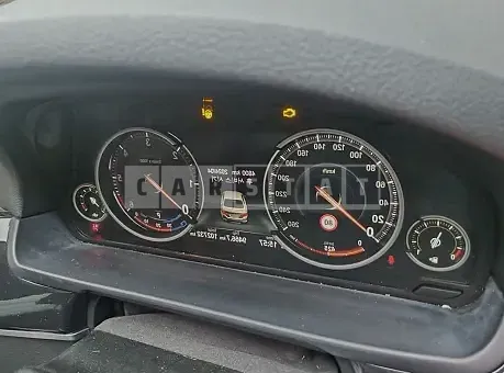 Photo 2 of 5: 2015 BMW 520d, VIN WBA5E5106FG057142 — Korean insurance auction