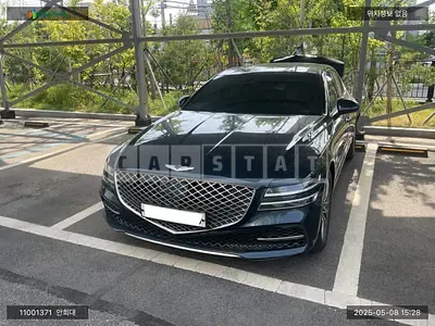 Photo 1 of 12: 2021 Genesis G80, VIN KMTGB41CBNU096200 — Korean insurance auction
