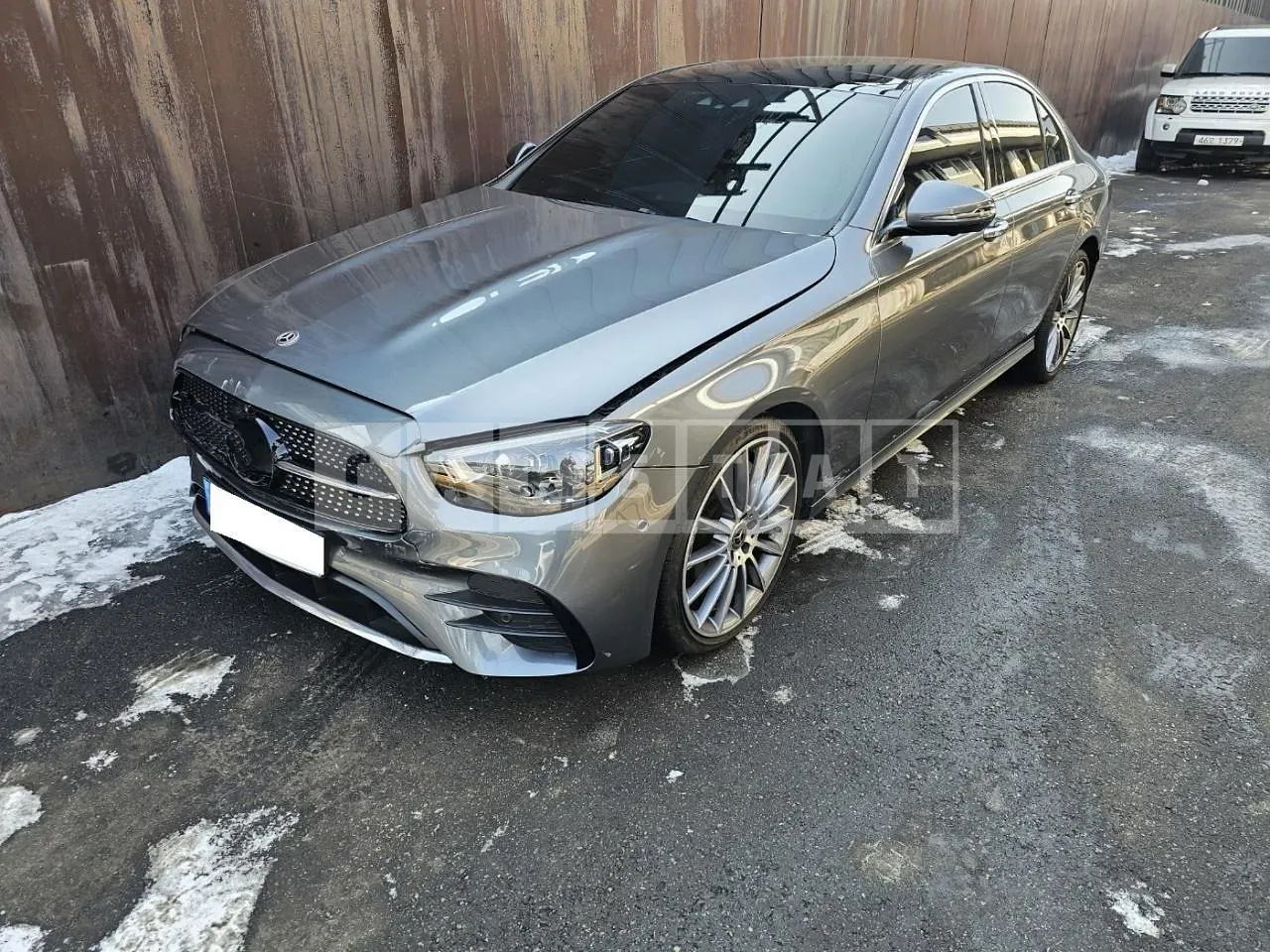 Photo 2 of 25: 2022 Mercedes-Benz E350 4Matic, VIN W1KZF8GB4NB058481 — Korean insurance auction