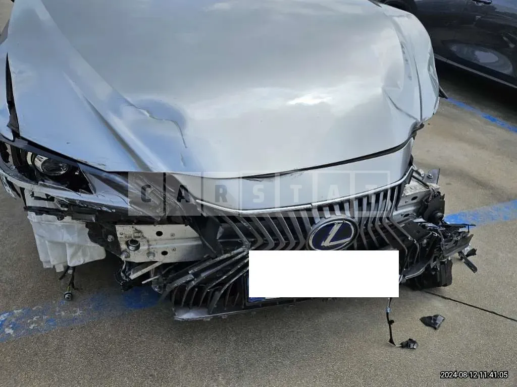 Photo 2 of 34: 2021 Lexus ES300h — Korean insurance auction